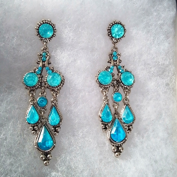 Turquoise Chandelier Earrings - Picture 1 of 9
